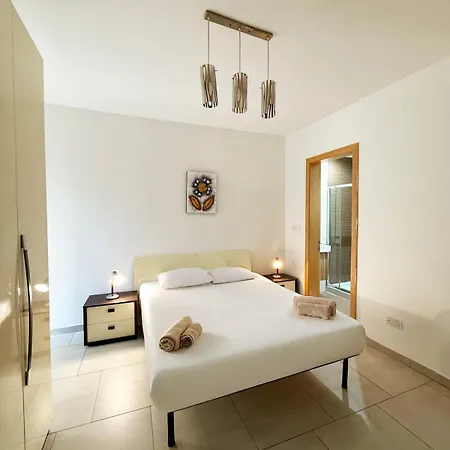 Paceville 3 Сент Джулианс